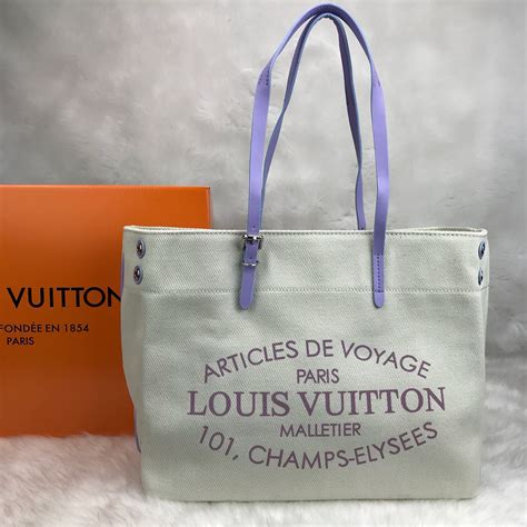 louis vuitton articles de voyage replica|louis vuitton copies.